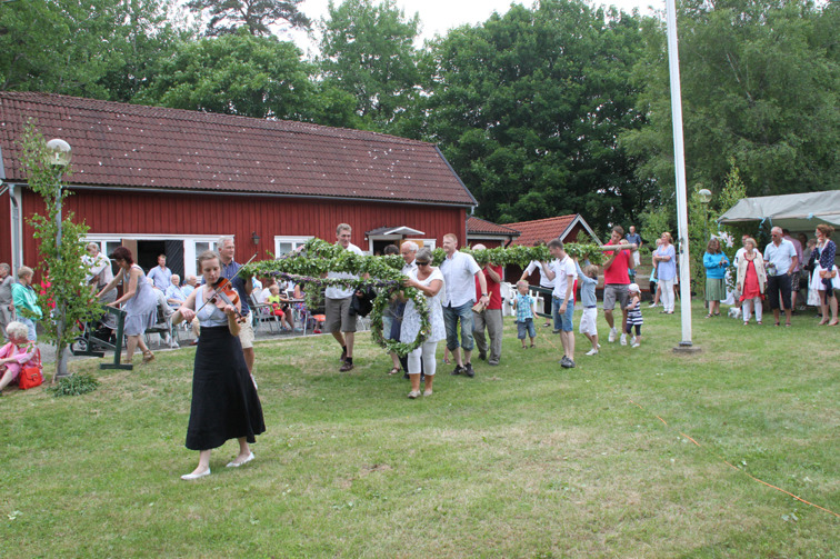 Midsommar vid Ungdomsgården